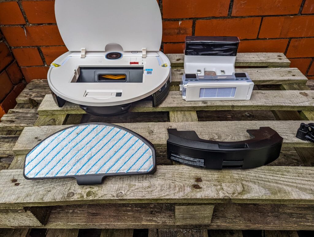 This image has an empty alt attribute; its file name is Yeedi-Vac-2-Pro-Review3-1024x771.jpg