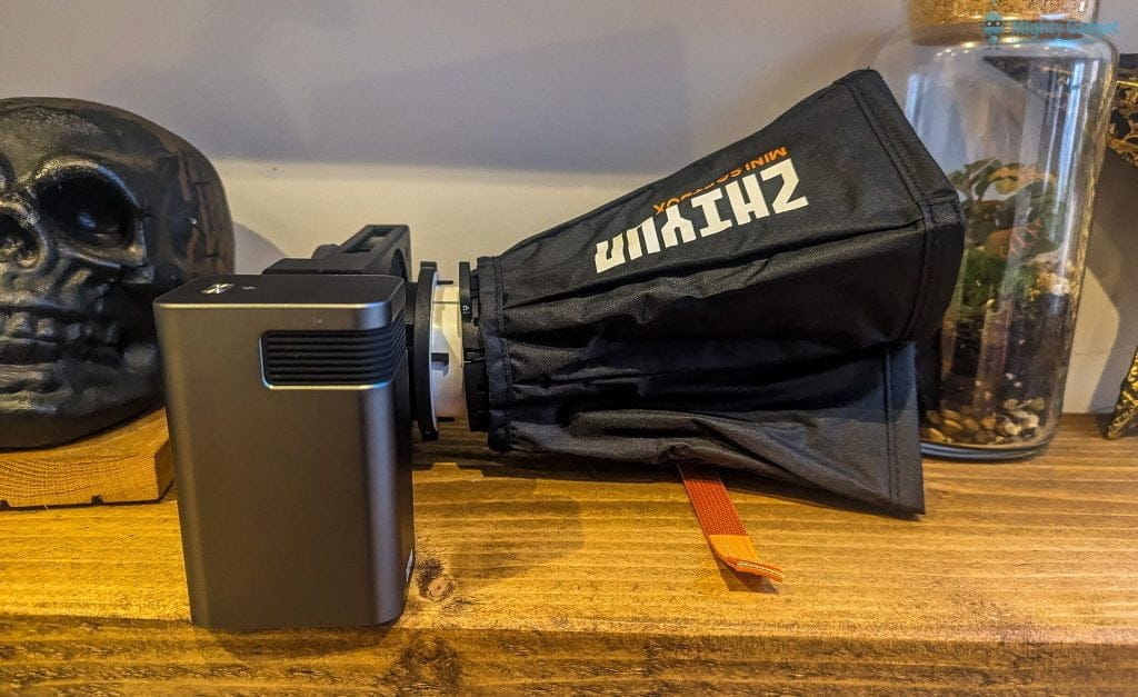 zhiyun molus x100 led lights mighty gadget review2