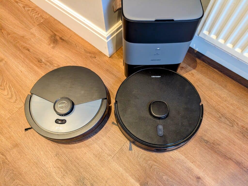 This image has an empty alt attribute; its file name is Hoover-HG4-Hydro-Pro-Robot-vs-Prosenic-1024x771.jpg