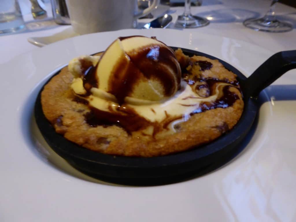 Skillet Cookie