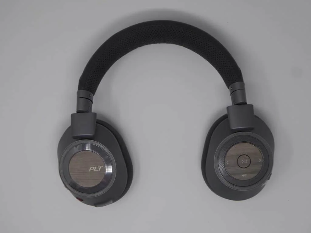 P1020697 - Plantronics Backbeat Pro 2 Wireless Active Noise Cancelling Headphones Review