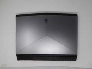 P1020729 - Alienware 15 R4 Review – With Intel i9-8950HK & GTX 1070