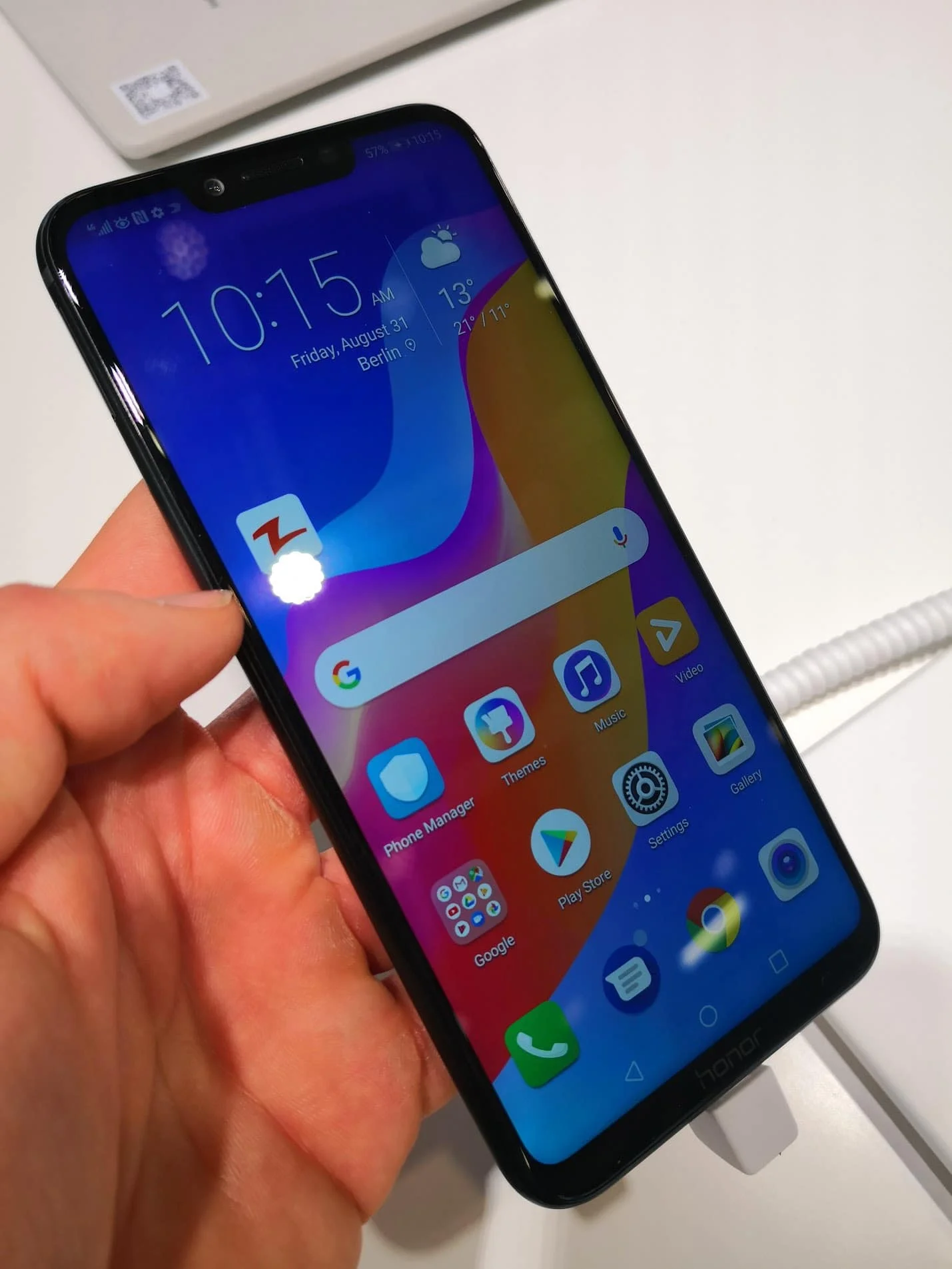 Honor Play 2 - Huawei Mate 20 lite vs Honor Play - Two affordable phones with a different approach