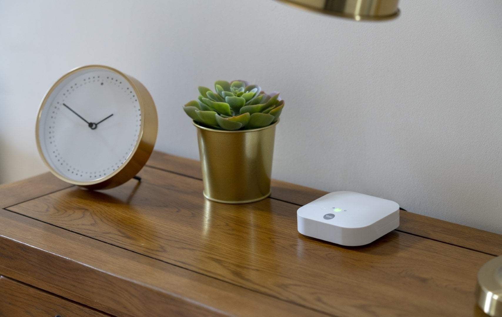 Yale launches Sync Smart Home Alarm an Alexa enabled alarm that integrates with Philips Hue for visual warnings