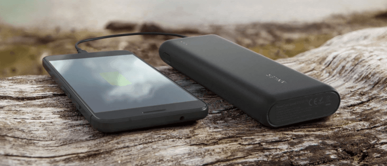 5 reasons why you need to buy yourself a power bank