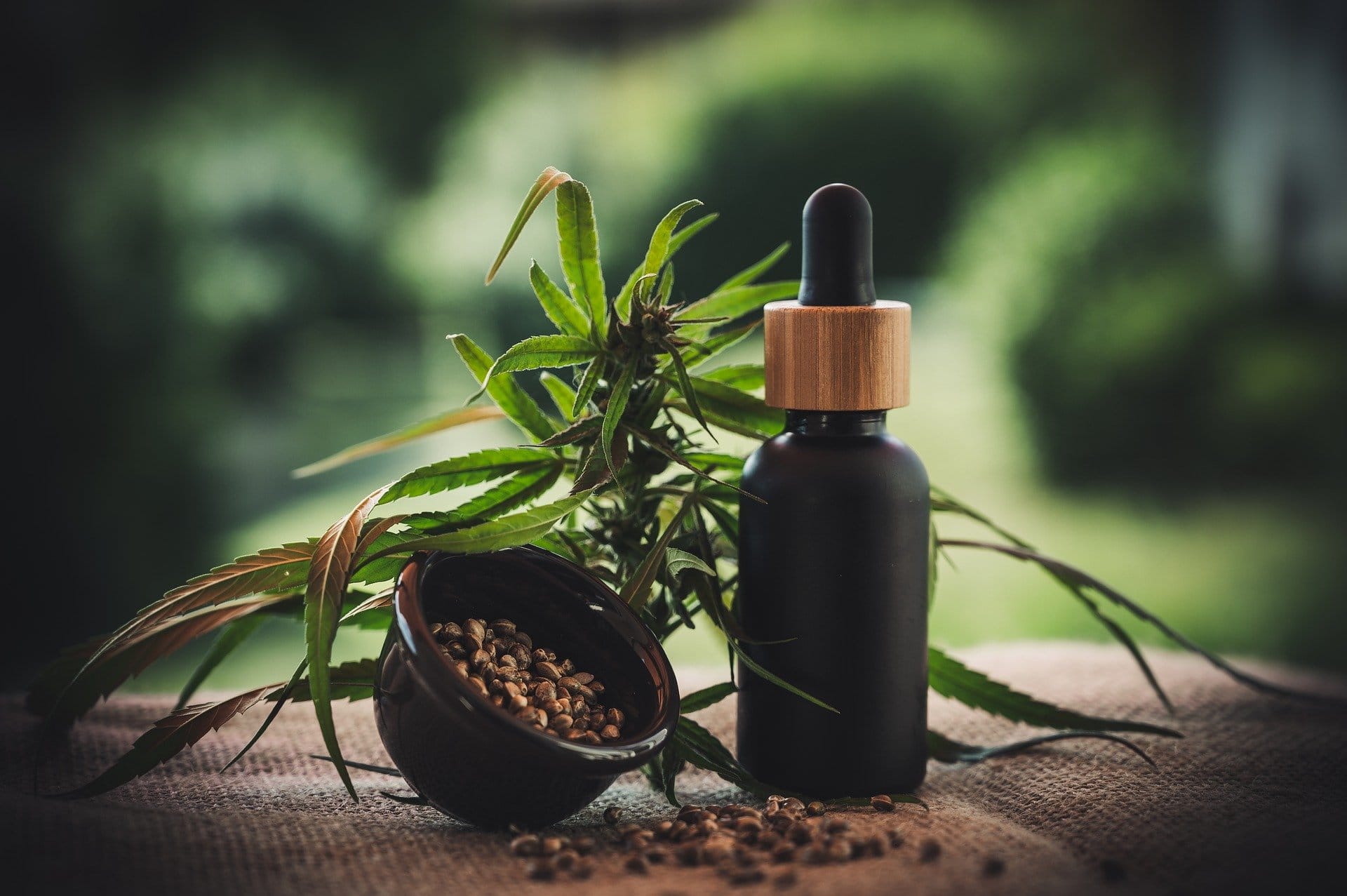 Is CBD Oil a Natural Pain Reliever?