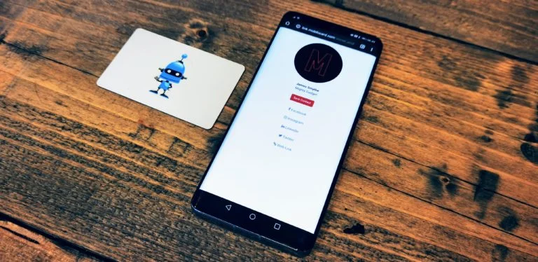 Mobilo Smart Business Card Review – NFC business card with analytics