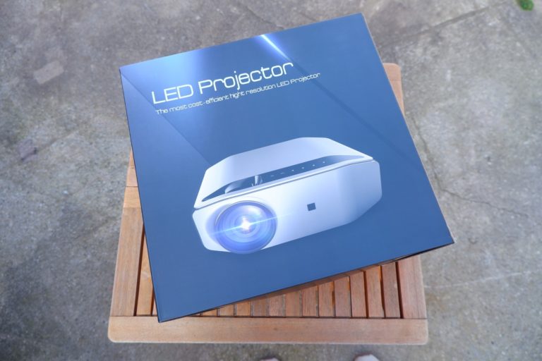 GooDee YG620 Native 1080P Full HD Projector Review – Full-sized projector for a superior image vs pico and mini