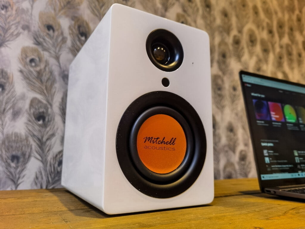IMG 20210417 075302 - Mitchell Acoustics uStream One Review – True wireless Bluetooth bookshelf speakers for less wire mess