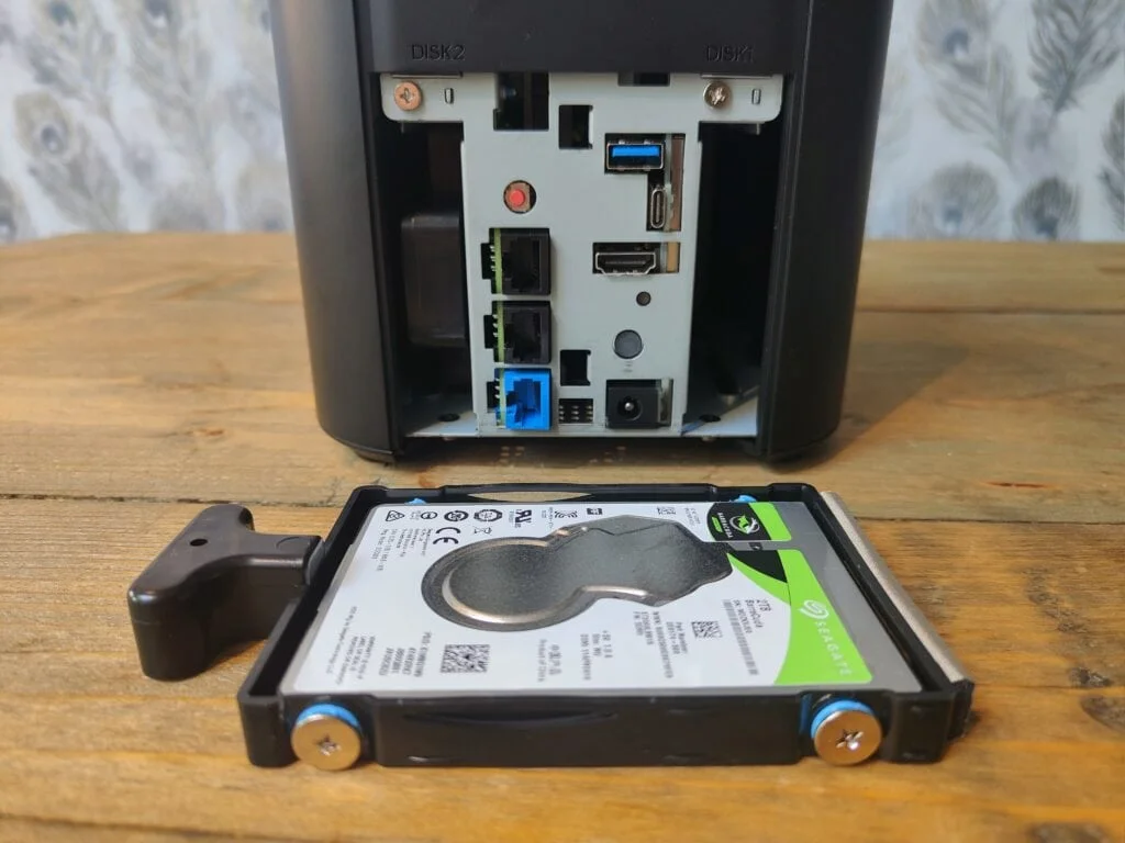 IMG20210505163157 - Amber Plus Review – A NAS and router in one with Docker support but is it good as Synology