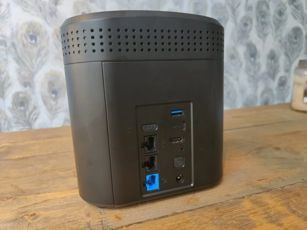 IMG20210505163235 - Amber Plus Review – A NAS and router in one with Docker support but is it good as Synology