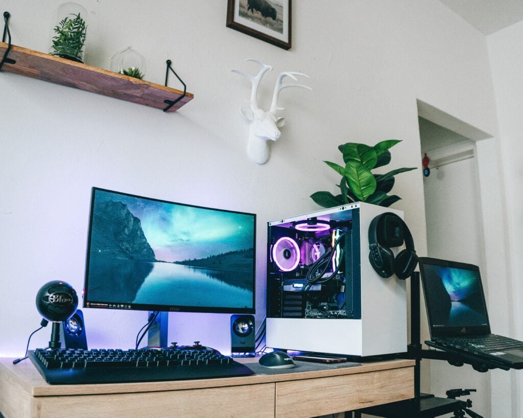 gaming pc andre tan fGEEJ7Z8cIA unsplash - An Ideal Gaming PC: What Should You Look For?