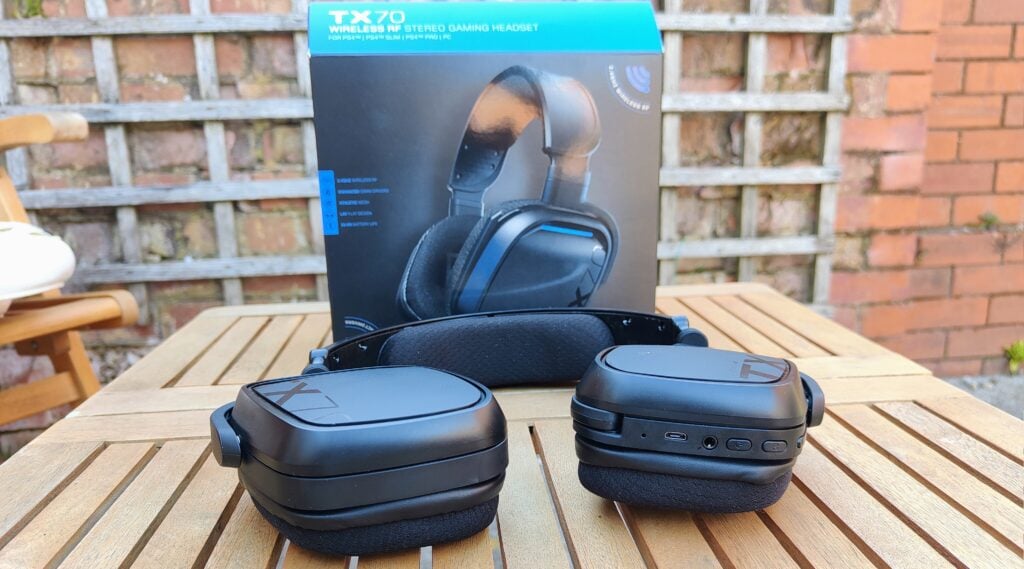 Gioteck TX70 Wireless RF Gaming Headset Review1 - Gioteck TX70 Wireless RF Gaming Headset Review – One of the most affordable wireless gaming headsets for the PS5, PS4 & PC