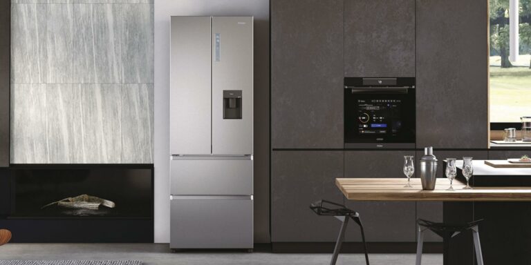Haier FD 70 SERIES 7 Fridge Freezer uses artificial intelligence and integrates with the hOn App for a smarter kitchen