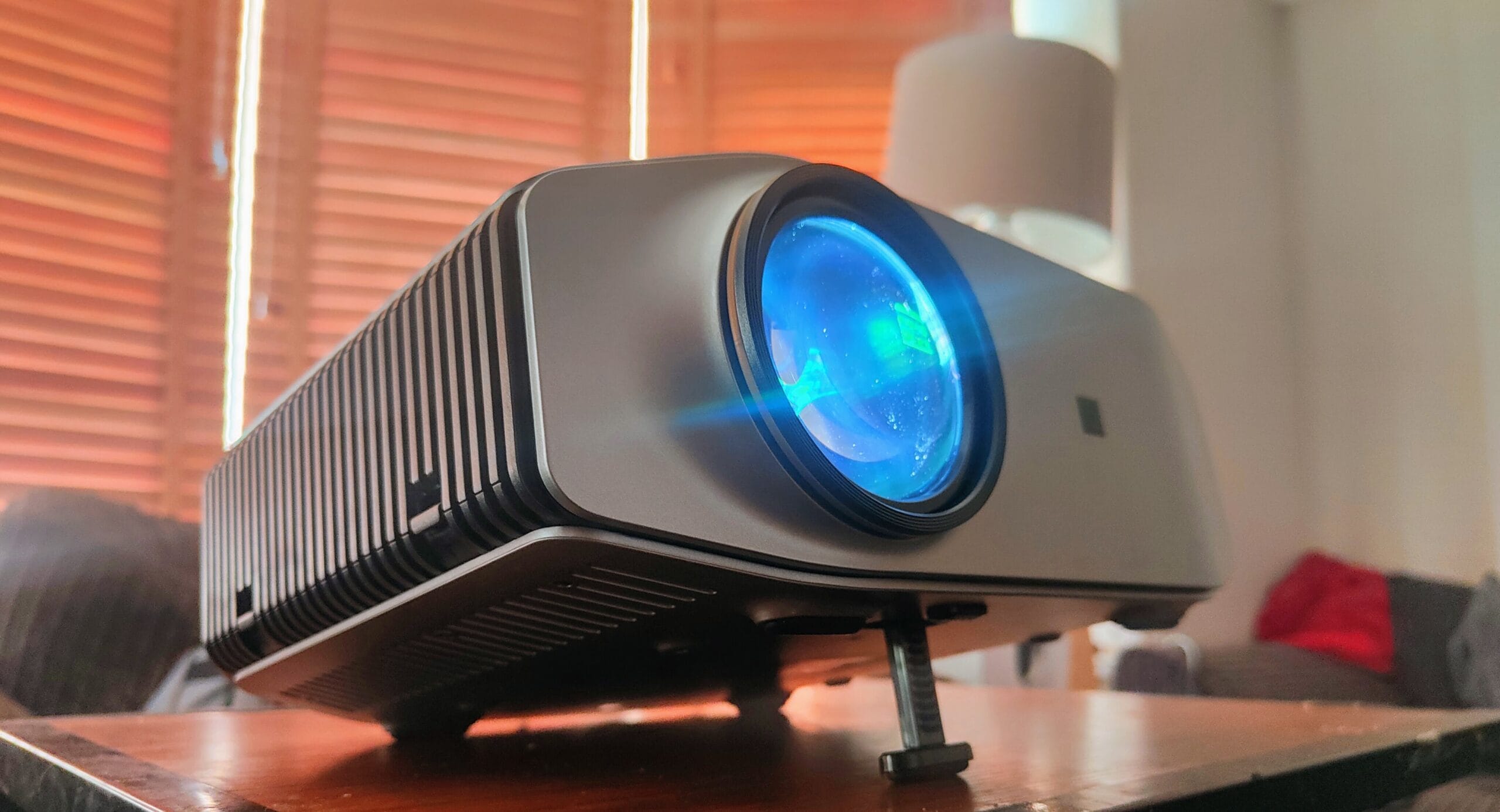 Vamvo L6200 Projector Review – A projector for a budget home cinema set-up
