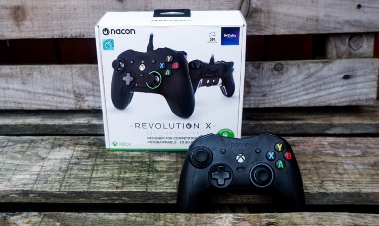 Nacon Revolution X Pro Review – A customisable pro Xbox controller that’s a lot cheaper vs the Razer Wolverine V2 Chroma