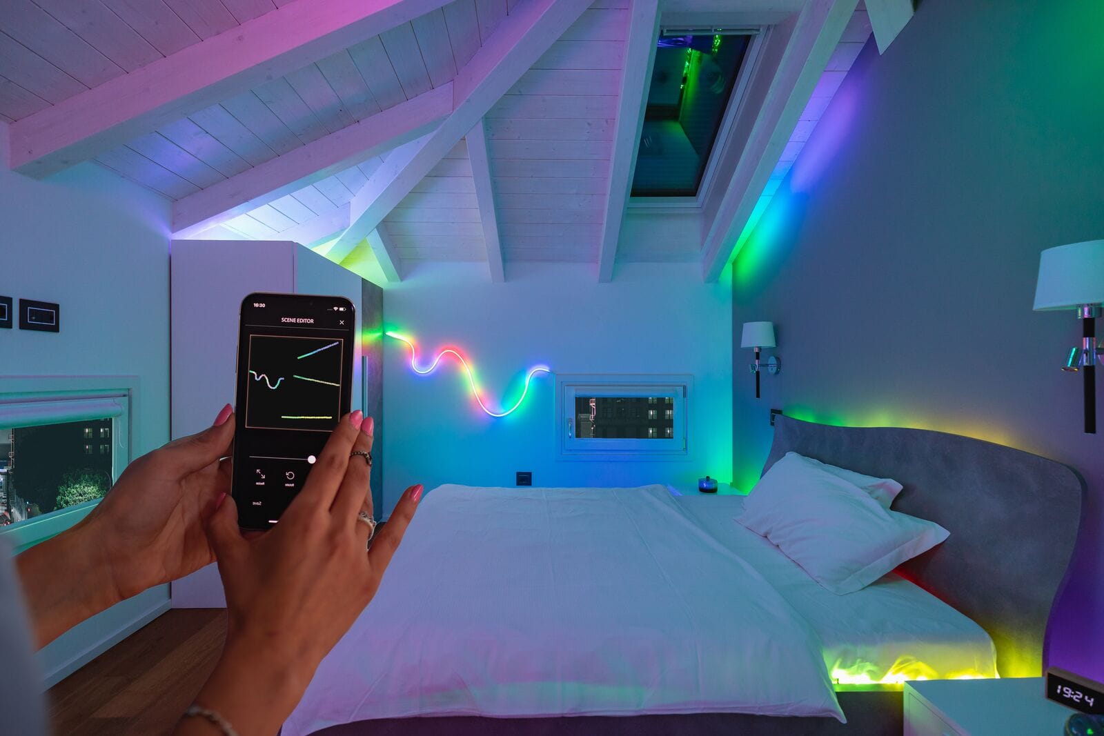 Twinkly Flex & Line Smart LED Lights Review – More customisation & creativity vs Philips Hue