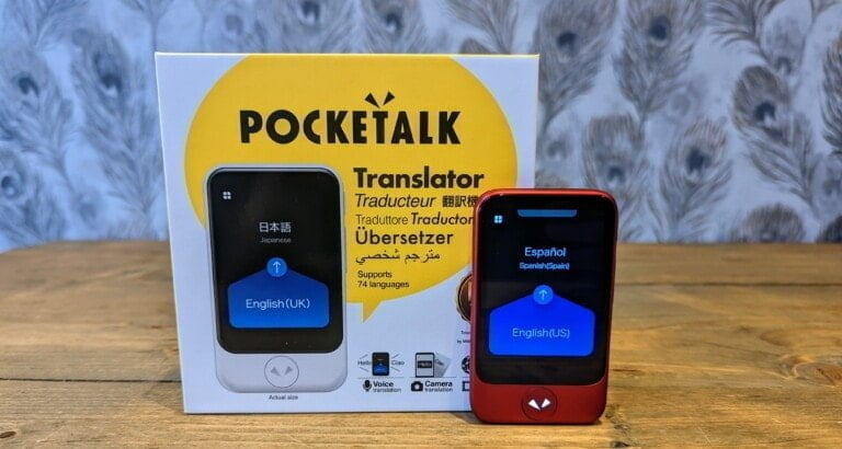 Pocketalk S Voice Translator Review – Instant voice translation with 2-years worldwide data