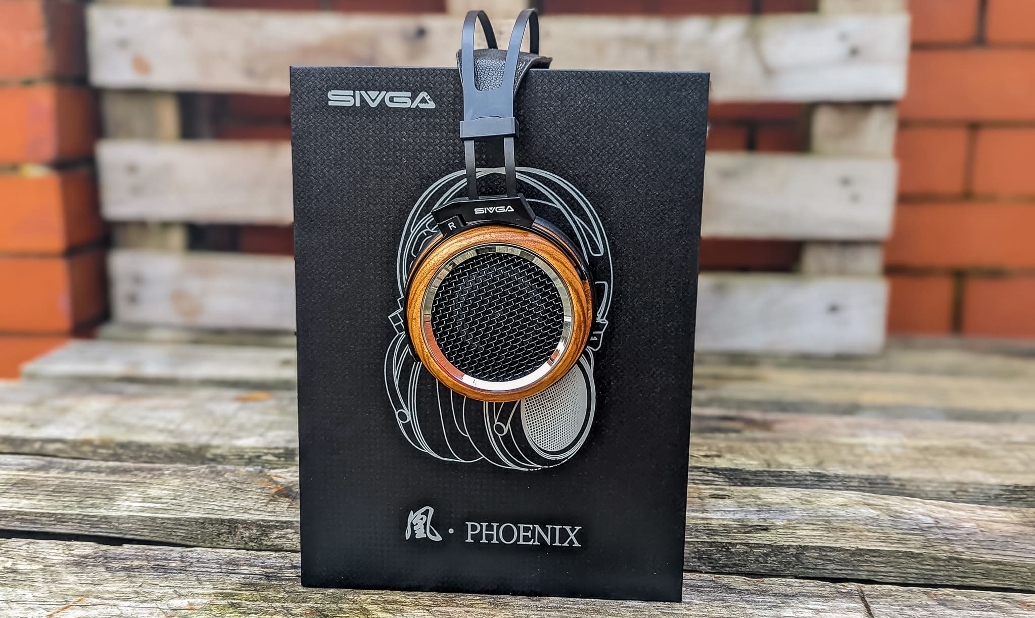 SIVGA Phoenix Headphones Review – Open-backed headphones with premium wood & aluminium build