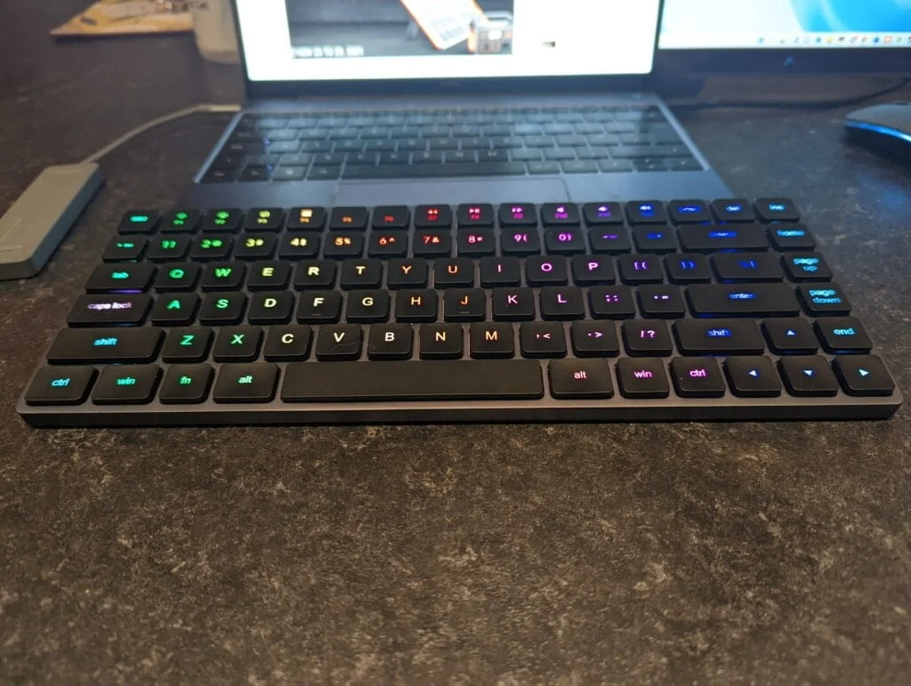 Vissles LP85 - Vissles LP85 optical-mechanical keyboard Review – 75% ultra-slim keyboard ideal for travelling or as an Apple Magic Keyboard alternative
