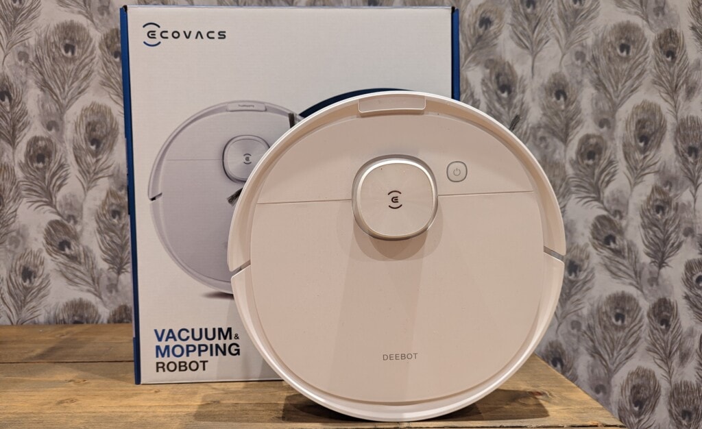 Ecovacs Deebot N8 Robot Vacuum Cleaner Review - Mother’s Day Gift Guide – A tech gift guide to treat your Mum