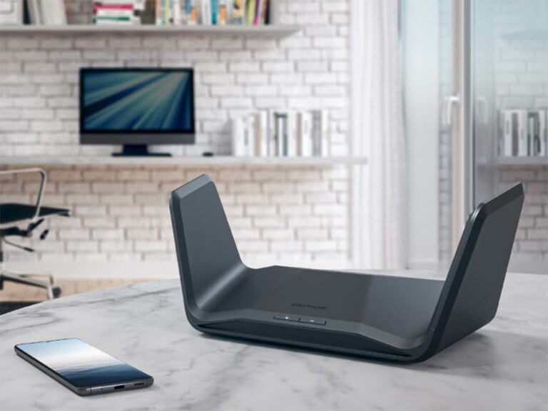 CES 2022: Netgear Nighthawk RAXE300 vs RAXE500 Wi-Fi 6E Router – A new semi-affordable Wi-Fi 6E router with 2.5Gbps Ethernet