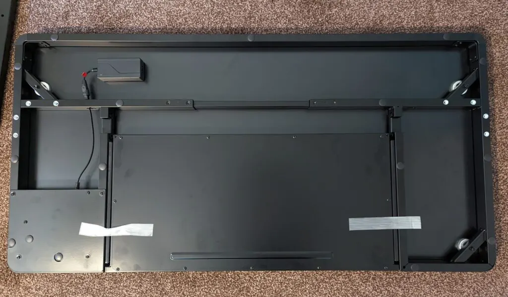 Flexispot Comhar EG8 Review25 - Flexispot Comhar EG8 Standing Desk Review – A premium all-in-one electric standing desk with glass table and drawer