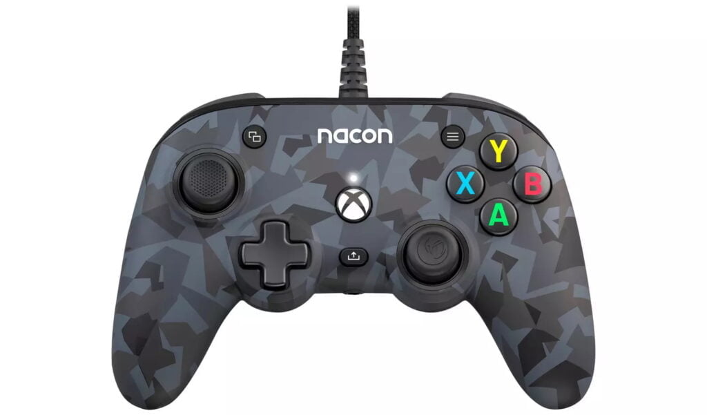 Camo Grey - Nacon Pro Compact Controller Review – A compact wired controller for the Xbox and PC