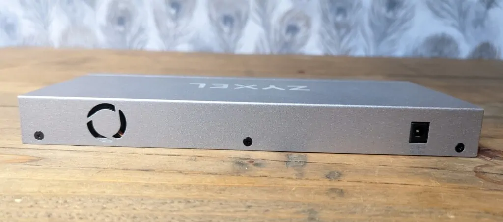 Zyxel XGS1250 12 Review3 - Zyxel XGS1250-12 Multi-Gigabit Switch Review – Semi-affordable 3-Port 10Gbps
