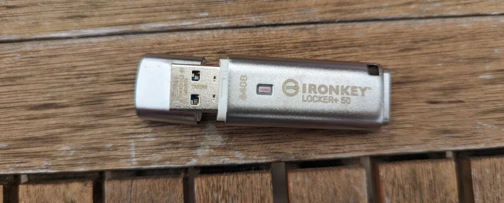 Kingston Ironkey Locker 50 LP50 Review2 2 - Kingston Ironkey Locker+ 50 (LP50) Hardware Encrypted USB Review – Affordable and easy to use