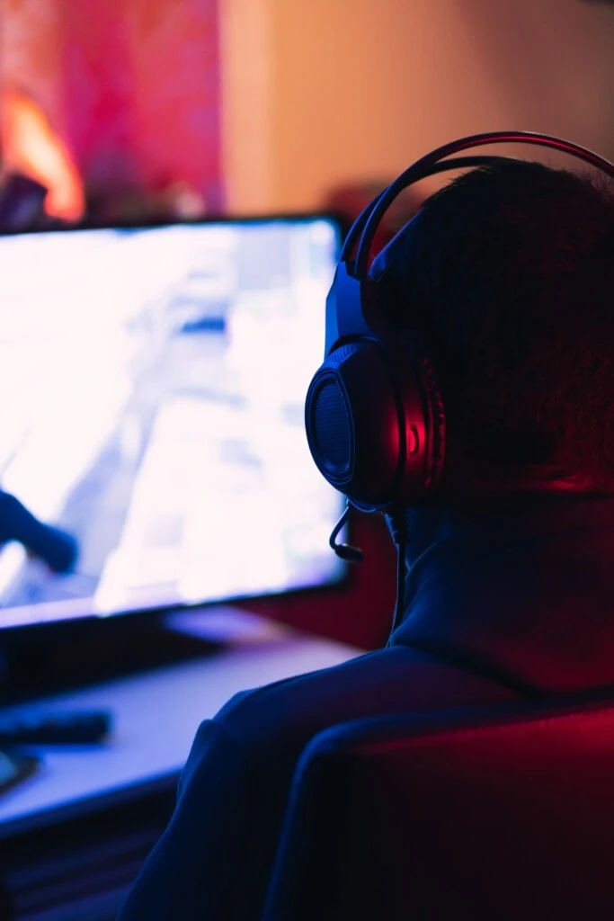 gaming u2qP5qCLgQ4 unsplash - 10 Pointers to Instantly Improve your Skills During Online Gaming