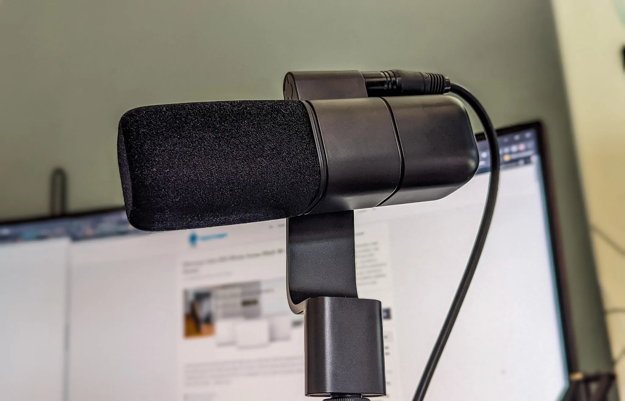 Logitech for Creators Blue Sona Microphone Review – A dynamic XLR microphone with a supercardioid pickup for streamers and podcasters