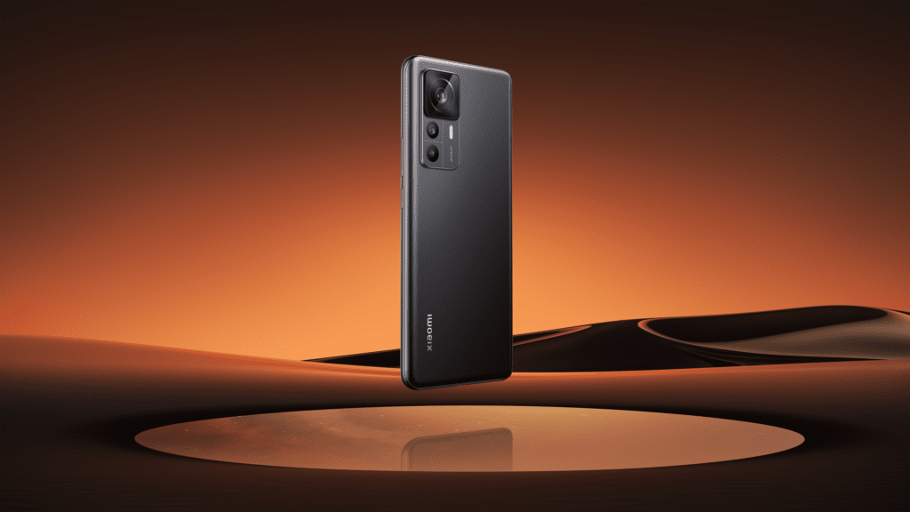 Xiaomi 12T Pro Black 4 - Xiaomi 12T Pro announced with 200MP Samsung ISOCELL HP1, Snapdragon 8+ Gen1 & 5000mAh battery with 120W charging for just £699