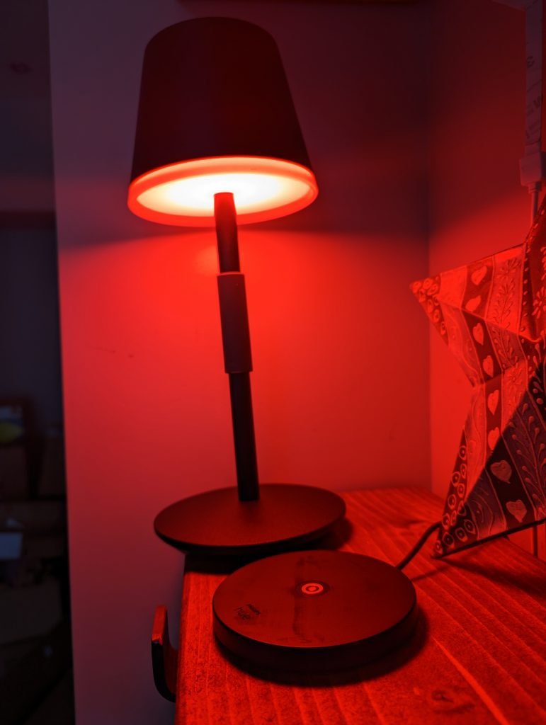 Philips Hue Go Portable Table Lamp Review5