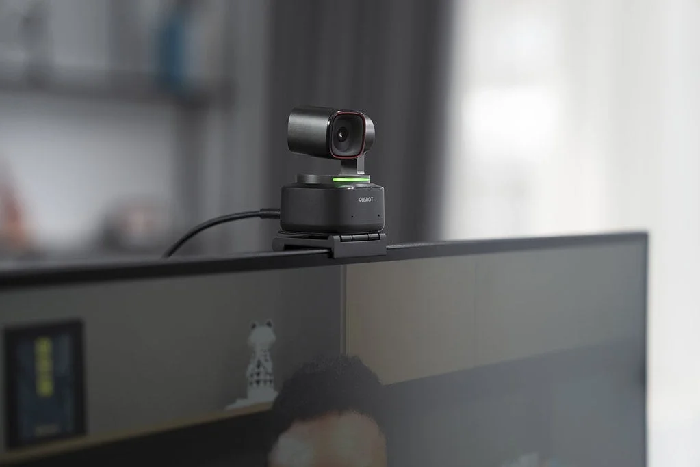 02. Tiny 2 with Adjustable Mount - OBSBOT Tiny 2 vs Insta360 Link AI PTZ 4K Webcam Comparison – Tiny 2 is cheaper and has a bigger 1.5” sensor