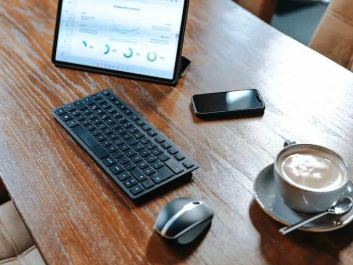 CHERRY KW 9200 MINI Compact Wireless Keyboard Announced – The perfect travel keyboard?