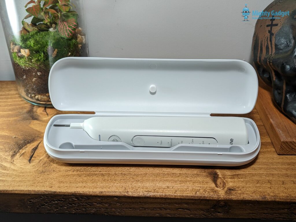 Bitvae R2 Rotating Electric Toothbrush Review by Mighty Gadget Travel Case - Oral-B Alternative: Bitvae R2 Electric Toothbrush Review