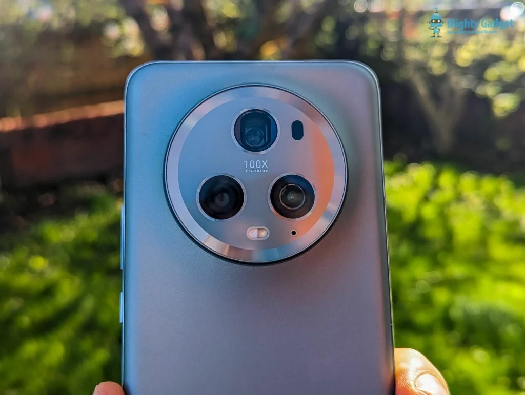 Honor Magic5 Pro Review by Mighty Gadget Product Photos camera bump - Honor Magic5 Pro Review
