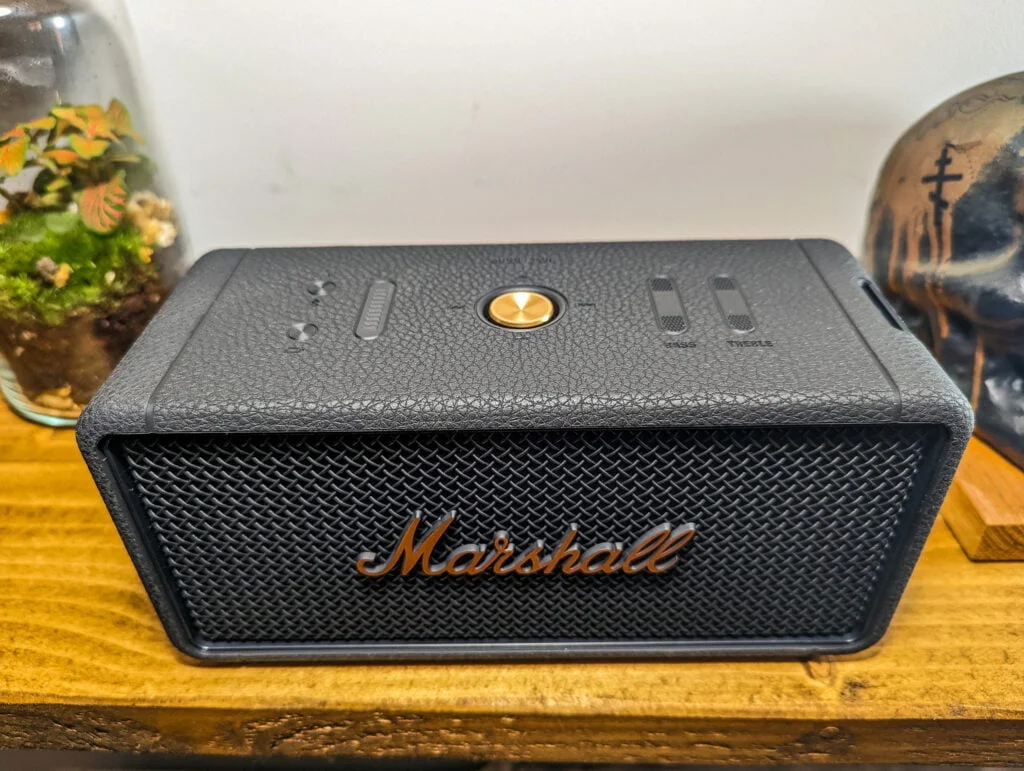 Marshall Middleton Bluetooth Speaker Review3 - Marshall Middleton Bluetooth Speaker Review – One of the best mid-sized portable Bluetooth speakers