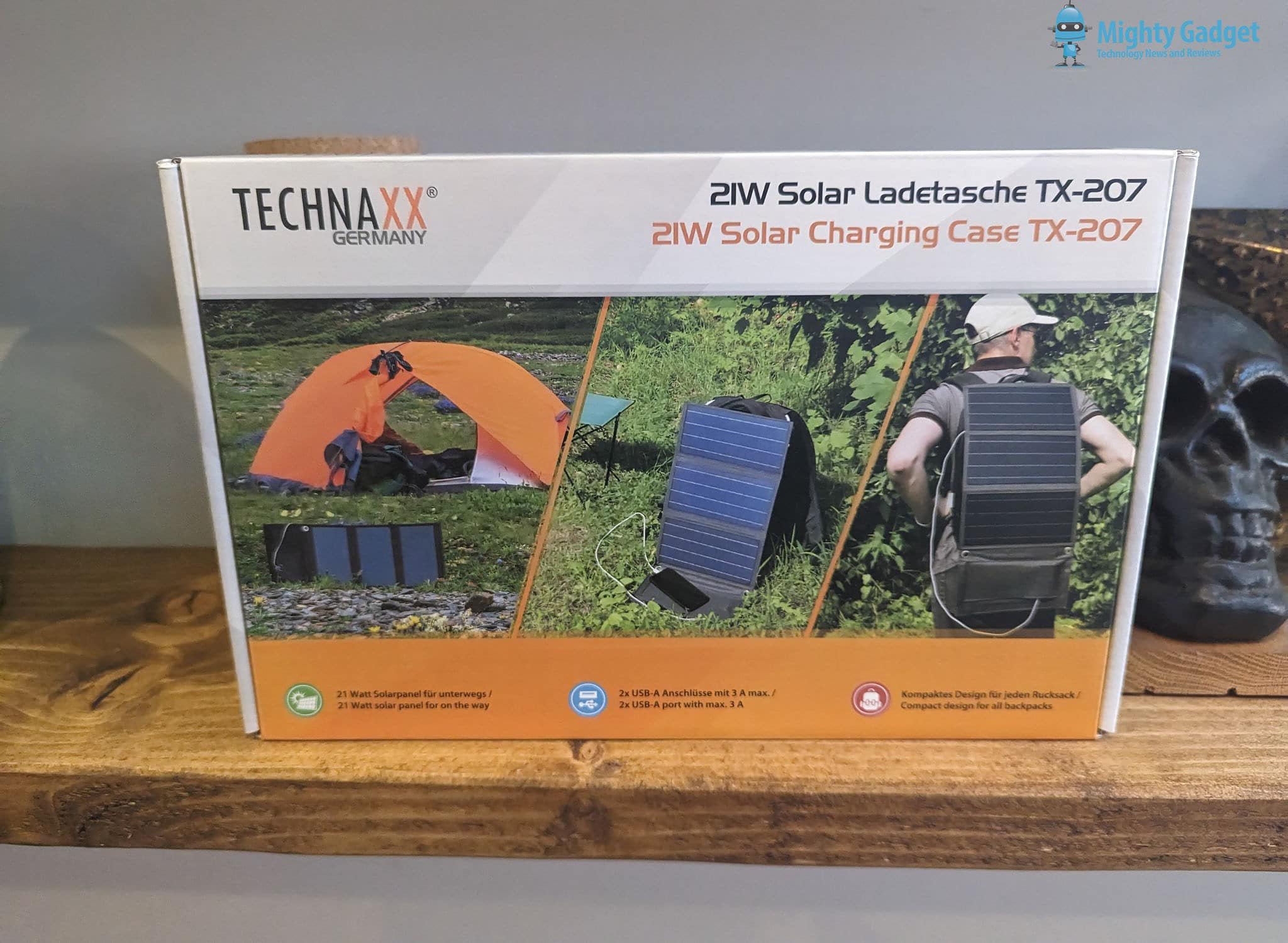 Technaxx 21W Foldable Solar Charging Case Review – TX-207 Portable Solar Charger