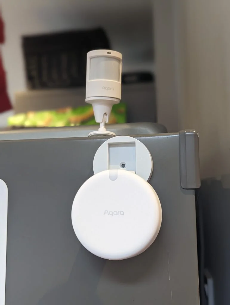 Aqara Presence Sensor FP2 Review Unboxing vs Motion Sensor P1 - Aqara Presence Sensor FP2 Review - mmWave for ultra-accurate smart home triggers