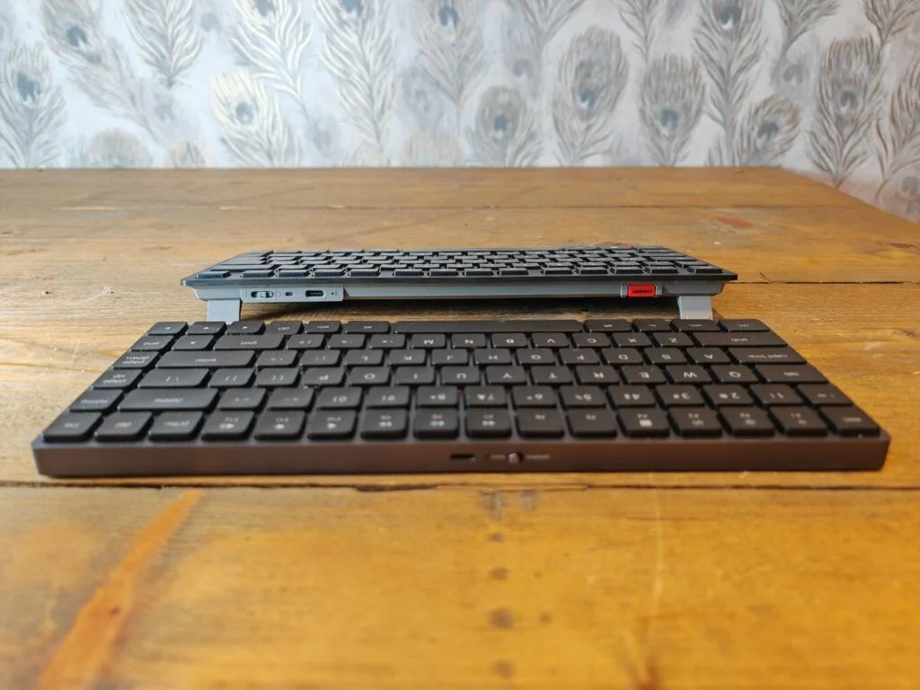 Cherry KW 9200 Mini Wireless Keyboard vs Vissles LP85 - Cherry KW 9200 Mini Wireless Keyboard Review – The best portable keyboard for travel