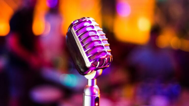 Advancements in Karaoke Microphone Technology