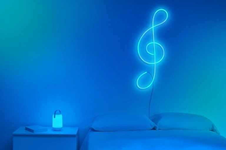 WiZ Smart Lighting Launches New Neon Flex Strip, Filament Bulbs and Panel Lights