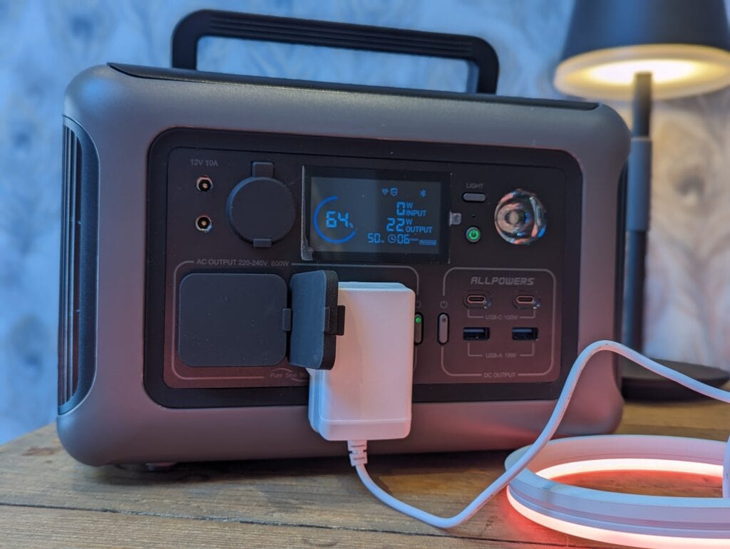 Allpowers R600 Portable Power Station Review in use - ALLPOWERS R600 Portable Power Station Review – A 299Wh LiFePO4 battery for a bargain £250