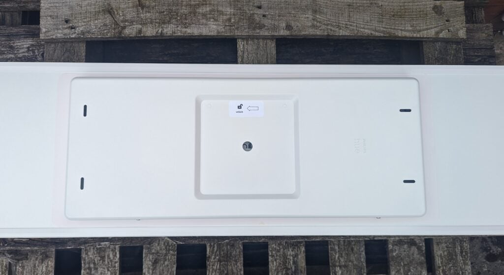 Philips Hue Surimu Rectangle Panel Review design - Philips Hue Surimu Rectangle Panel Review – A perfect alternative to expensive smart GU10 downlights  
