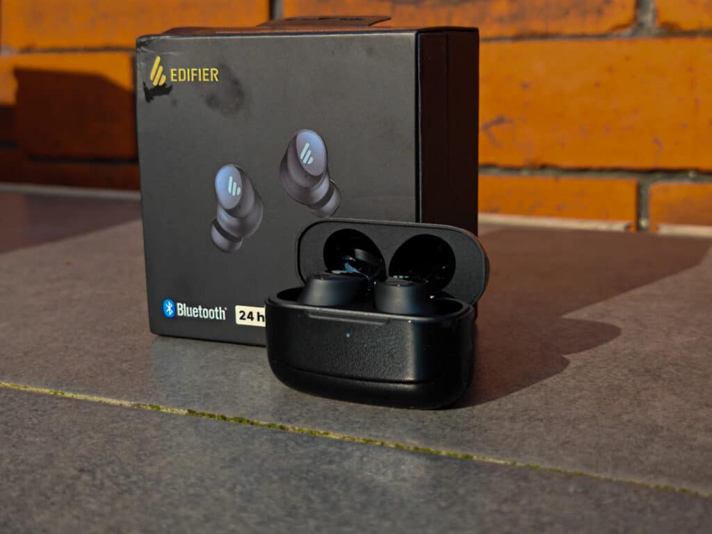 Edifier TWS1 Pro 2 Active Noise Cancellation Earbuds Design Case - Edifier TWS1 Pro 2 Active Noise Cancellation Earbuds Review