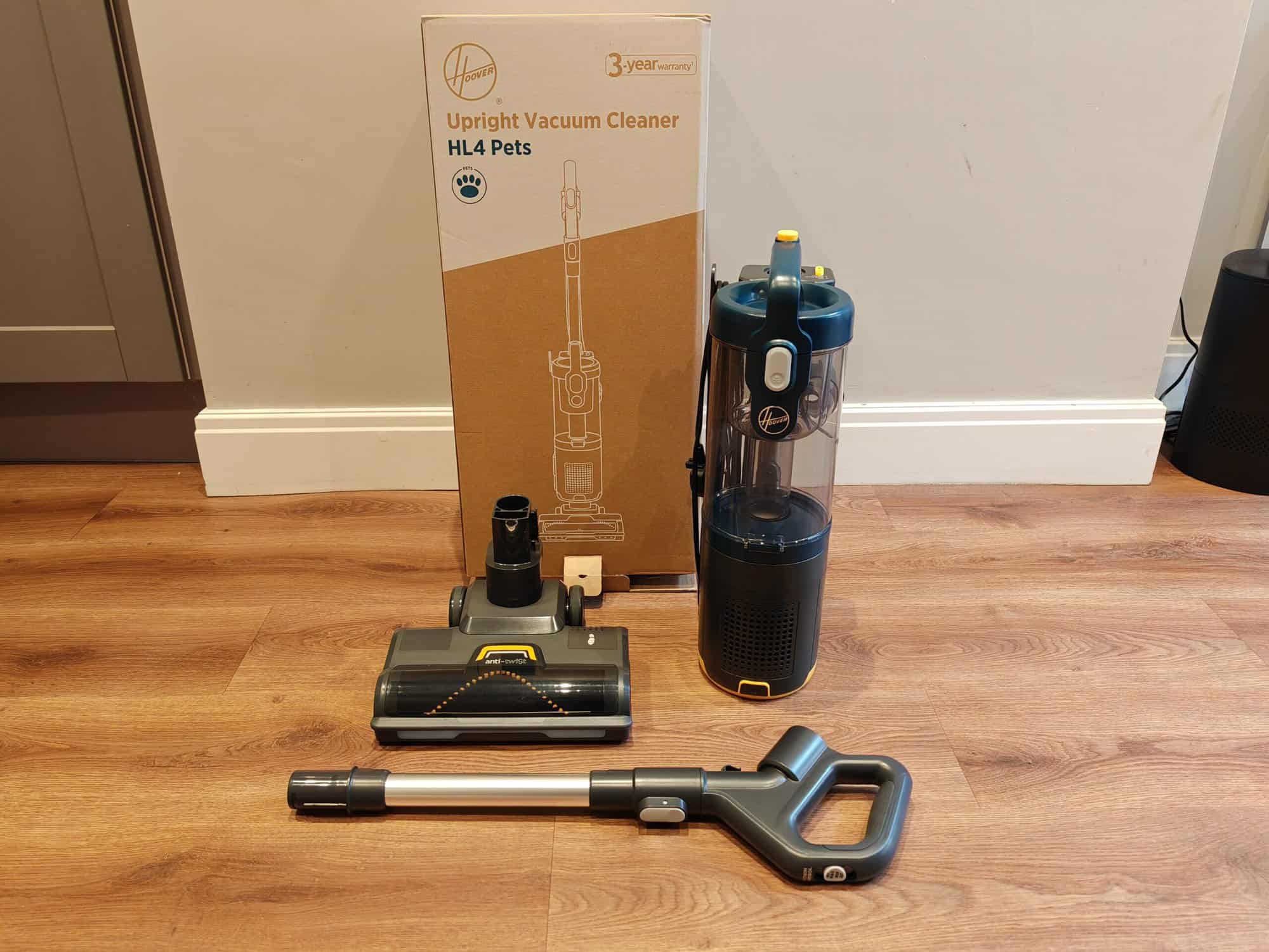 Hoover HL4 Upright Pet Vacuum Cleaner Review – A lightweight corded & bagless vacuum