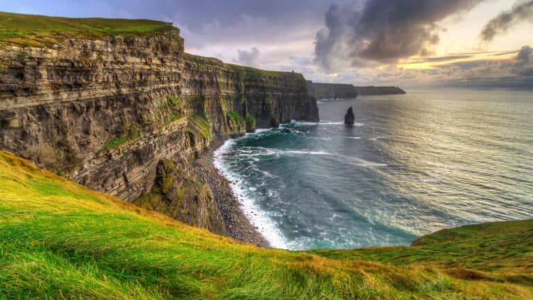 Discover Ireland with the Best Day Tours from Dublin