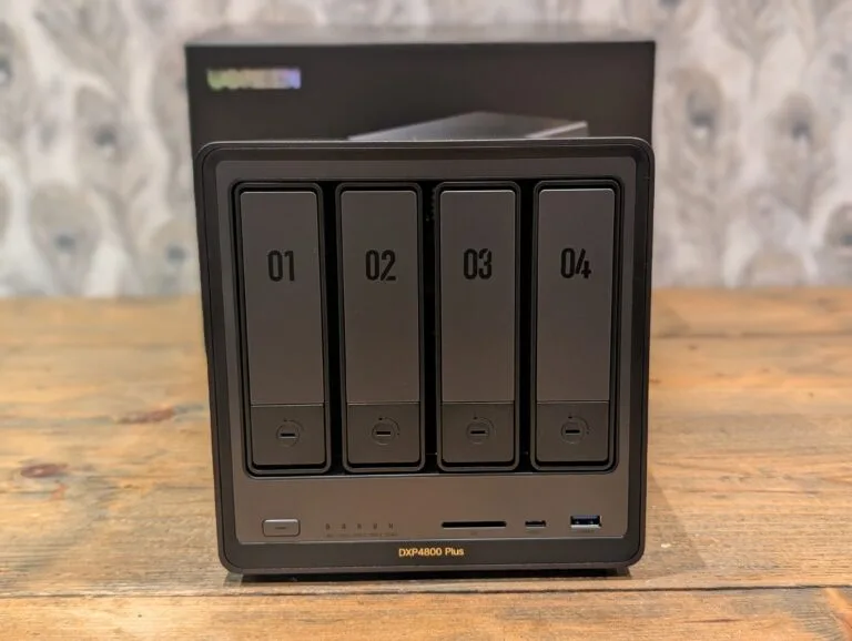 Ugreen NASync DXP4800 Plus Review – A Powerful 10GbE NAS That Challenges the Market Leaders